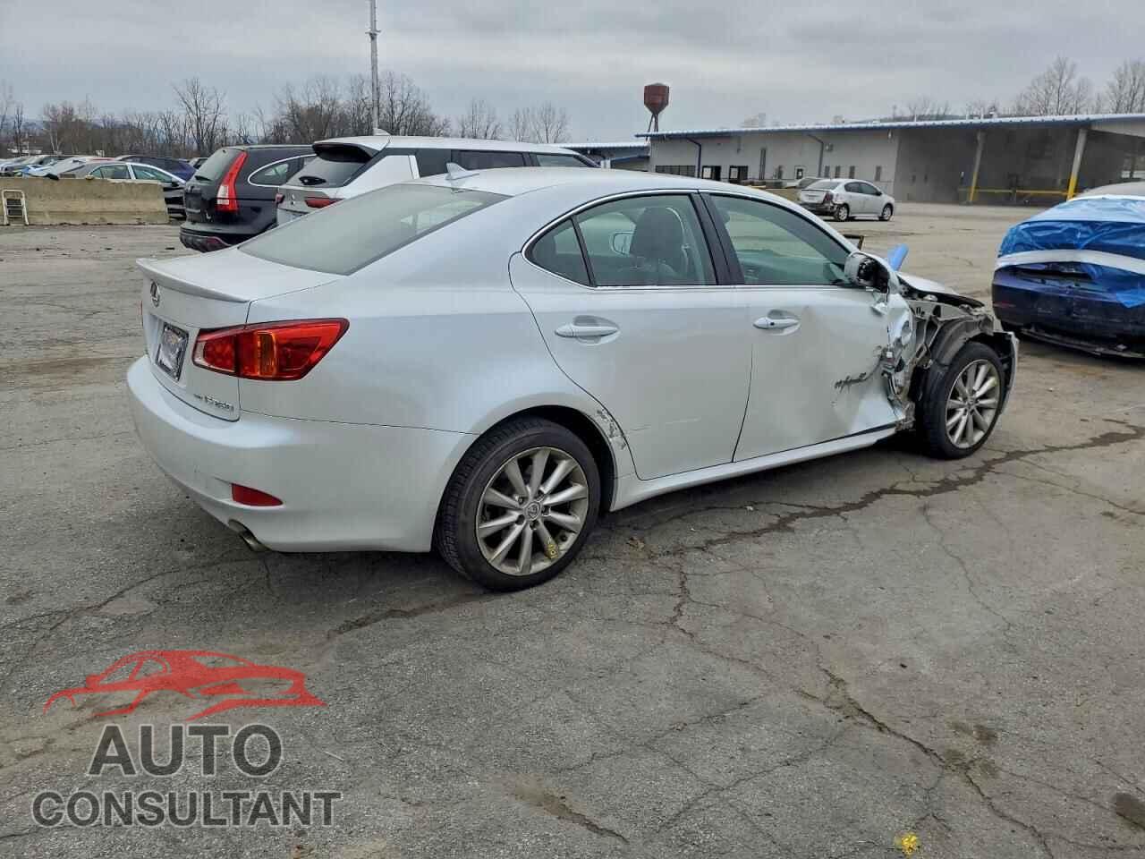 LEXUS IS 2009 - JTHCK262792028857