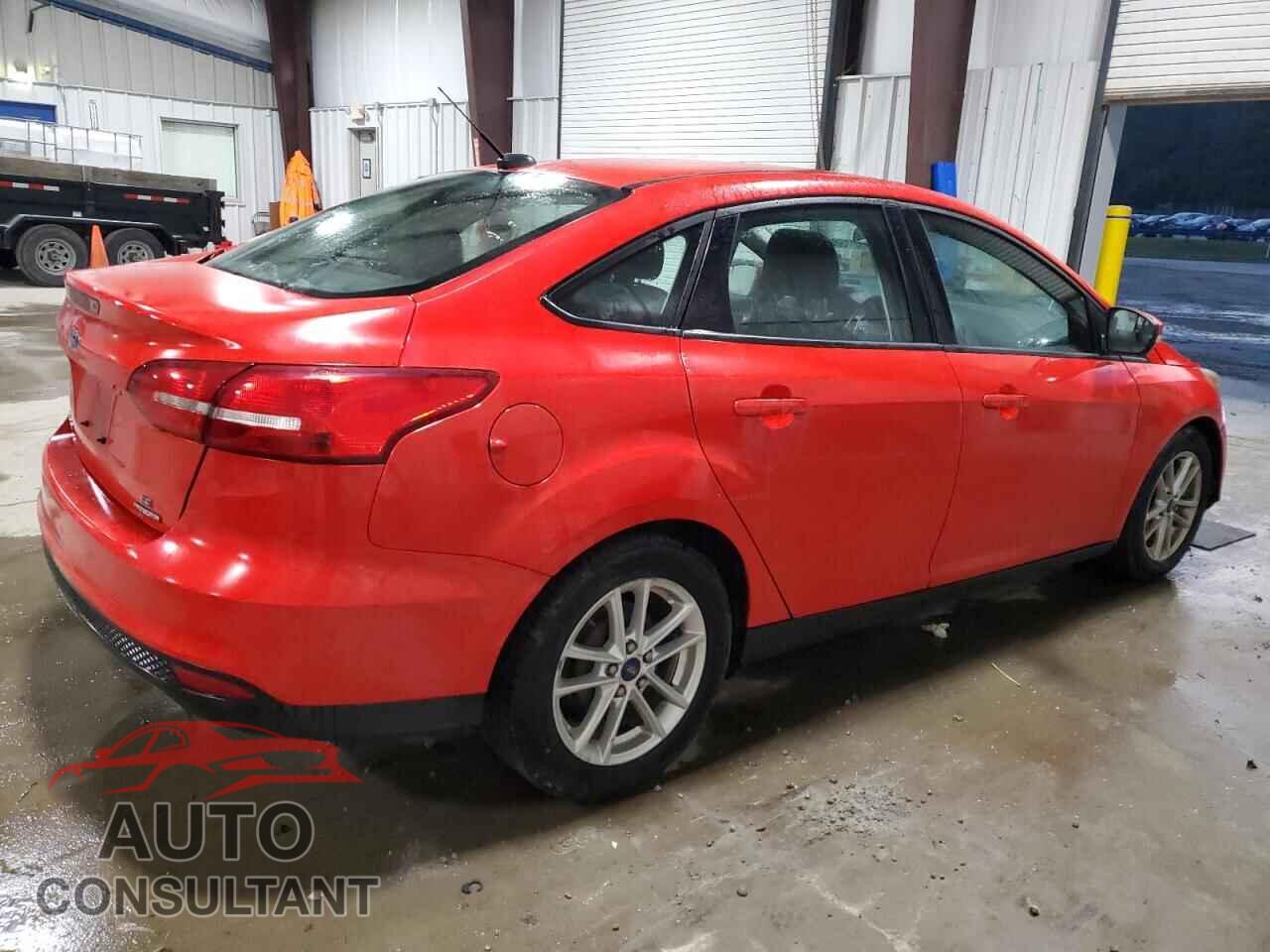 FORD FOCUS 2015 - 1FADP3F26FL206329