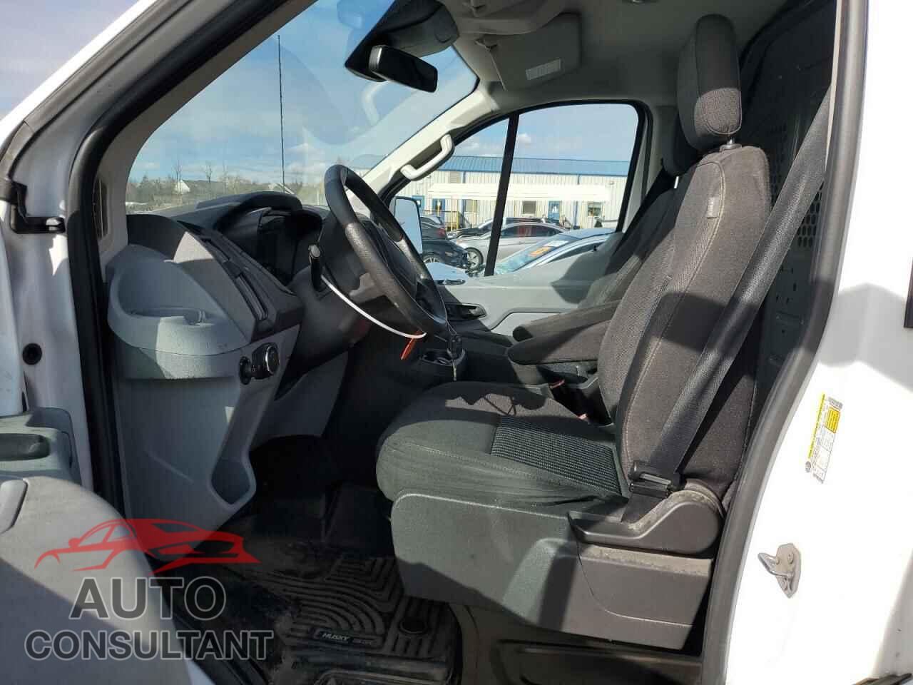 FORD TRANSIT 2017 - 1FTYR2YM5HKB24700