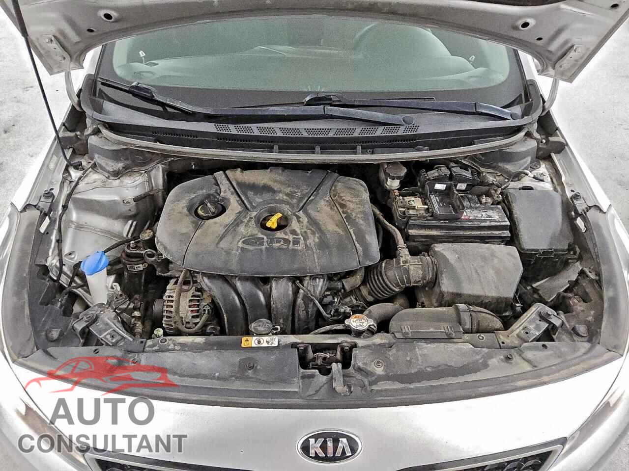 KIA FORTE 2017 - KNAFK5A84H5683077