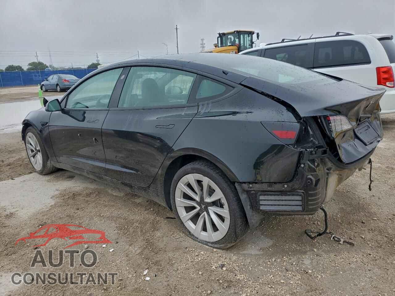 TESLA MODEL 3 2023 - 5YJ3E1EA7PF582972