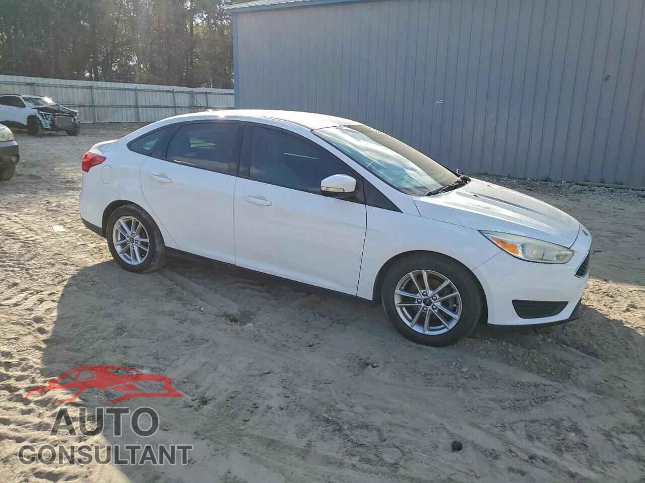 FORD FOCUS 2015 - 1FADP3F28FL344020