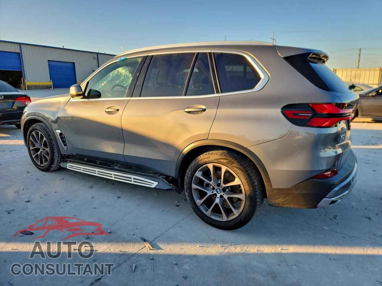 BMW X5 2025 - 5UX13EU07S9X16443
