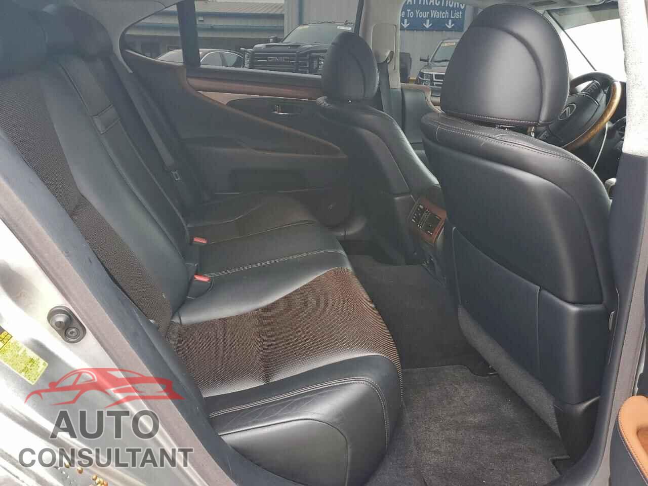 LEXUS LS460 2013 - JTHBL5EF3D5124832