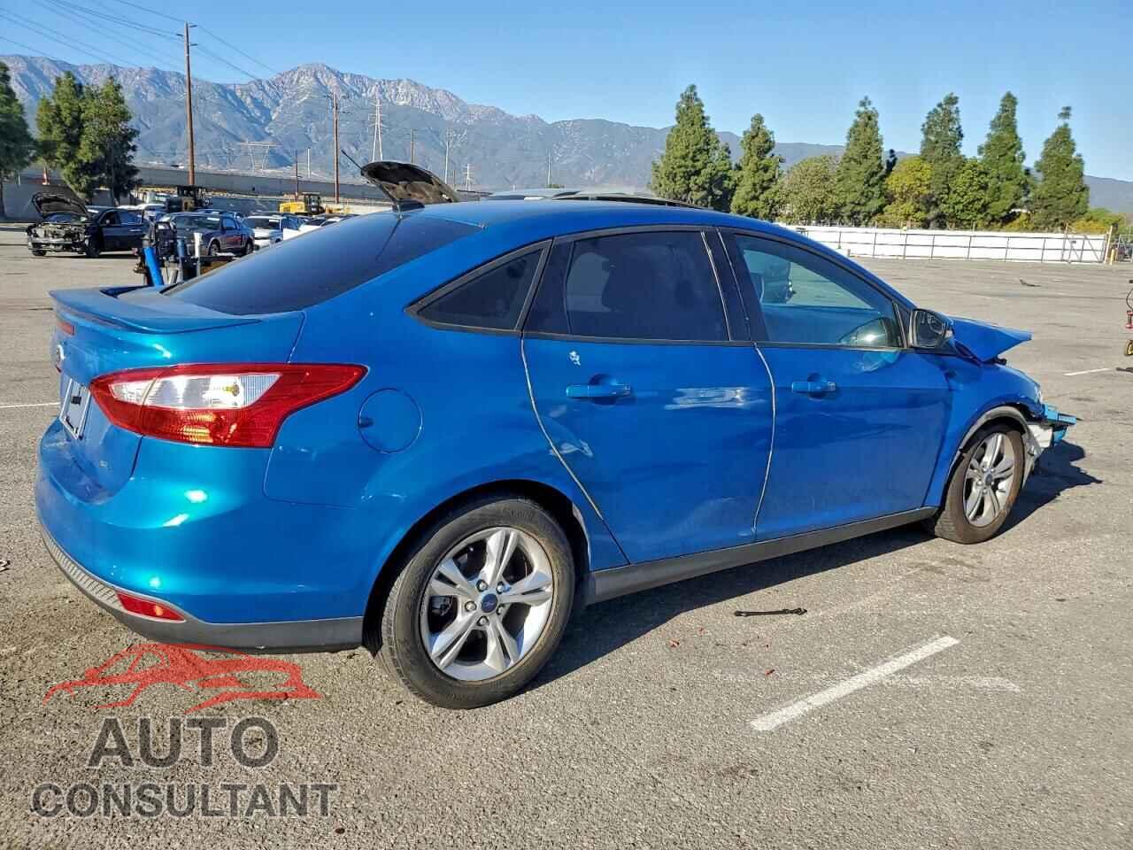 FORD FOCUS 2012 - 1FAHP3F2XCL258186