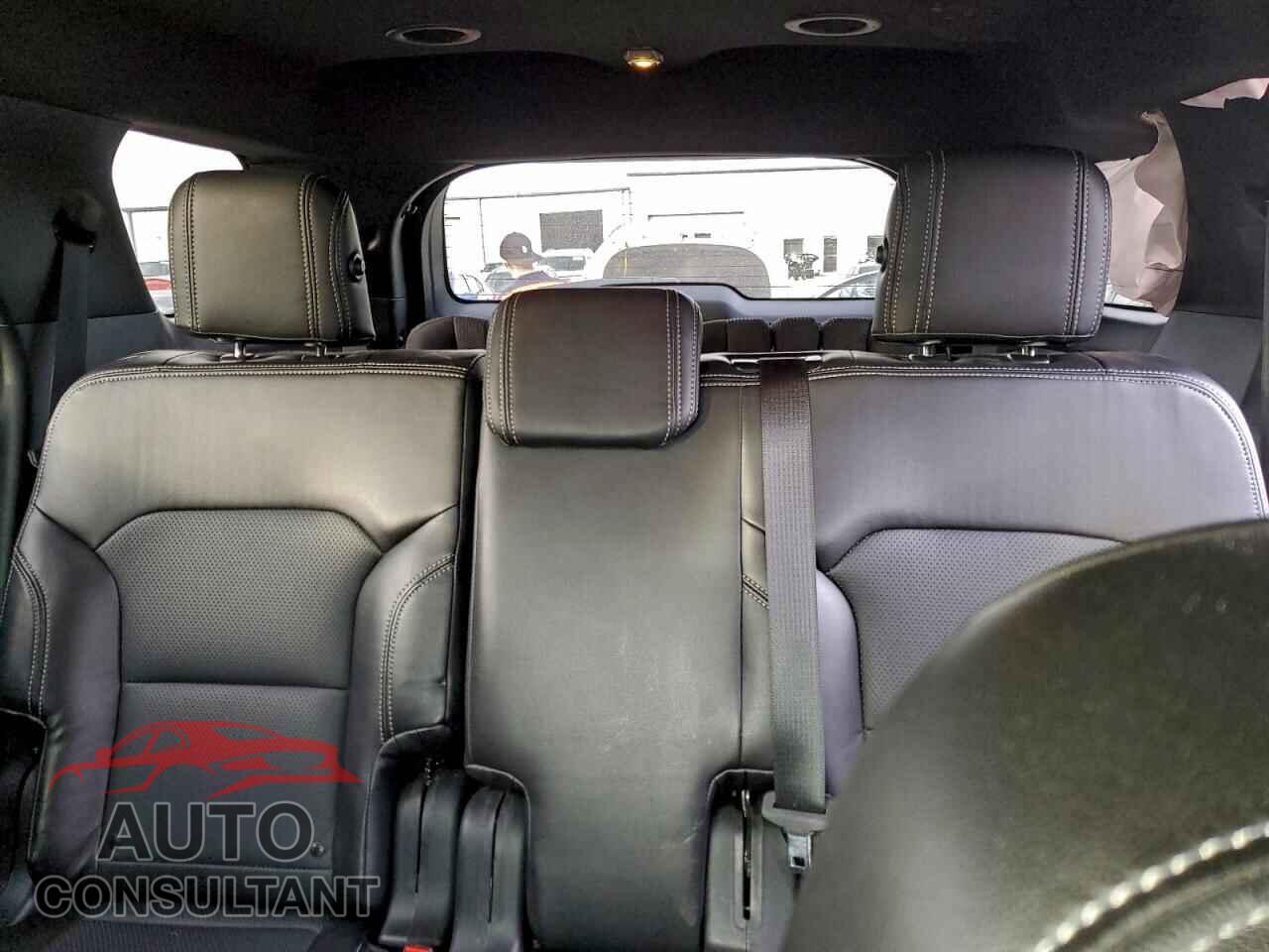 FORD EXPLORER 2018 - 1FM5K8D81JGB30792