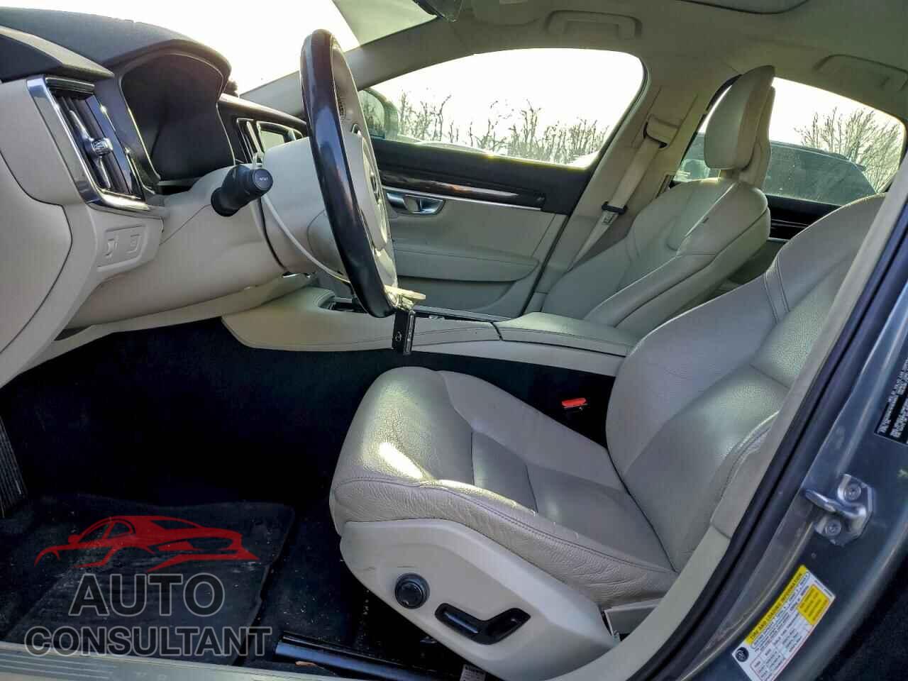 VOLVO S90 2017 - YV1A22MK1H1015953