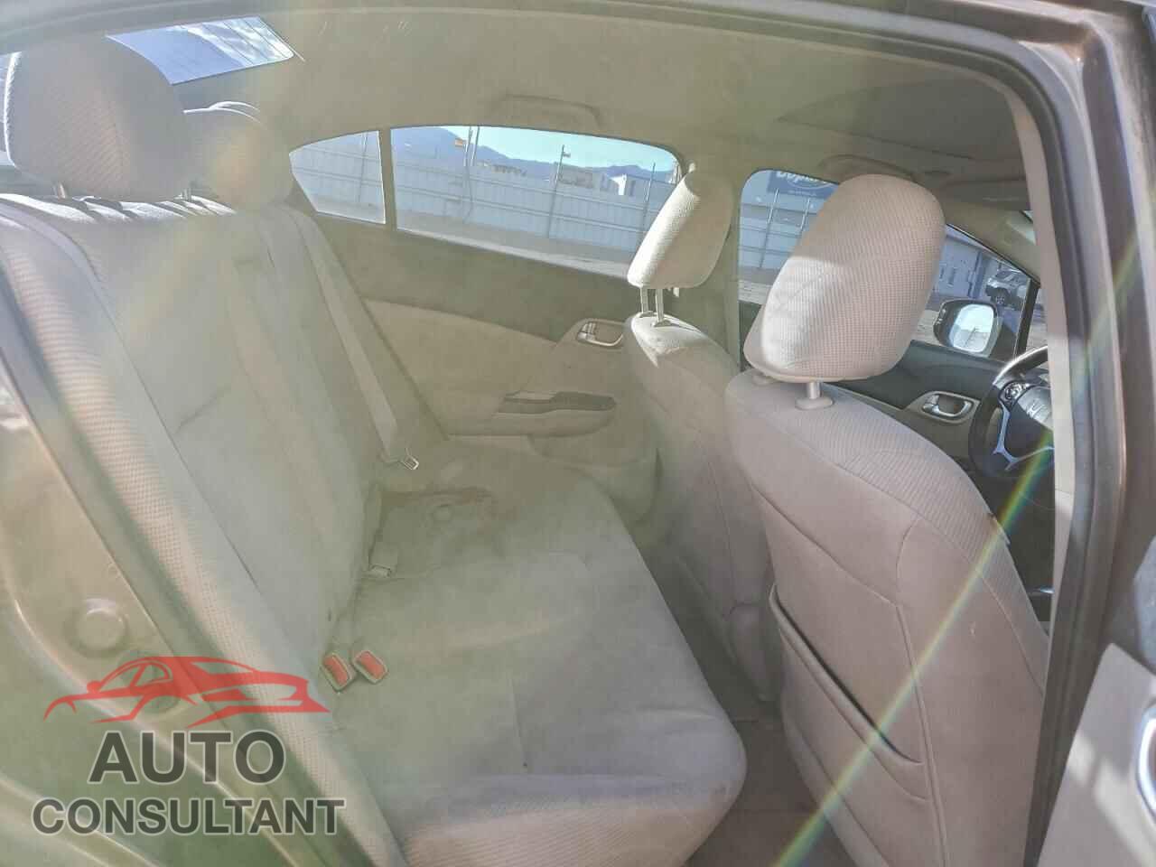 HONDA CIVIC 2012 - 2HGFB2F83CH517386