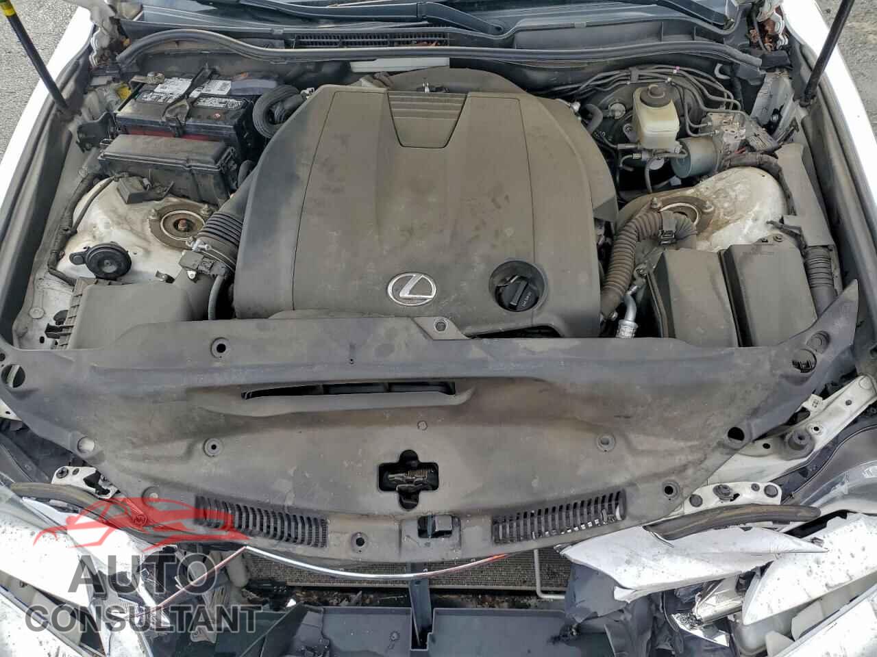 LEXUS IS 2015 - JTHCF1D26F5023466