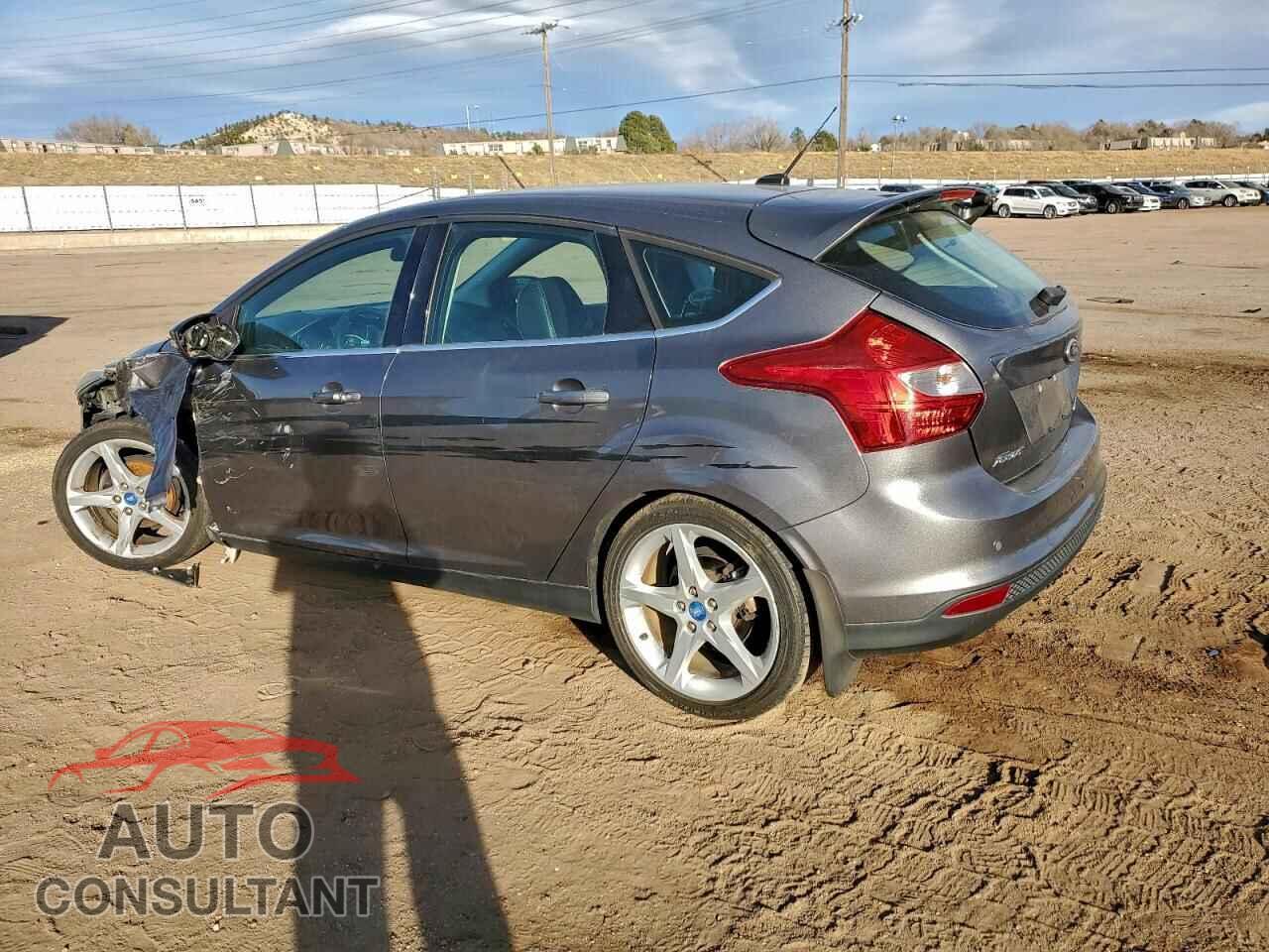 FORD FOCUS 2013 - 1FADP3N22DL241237