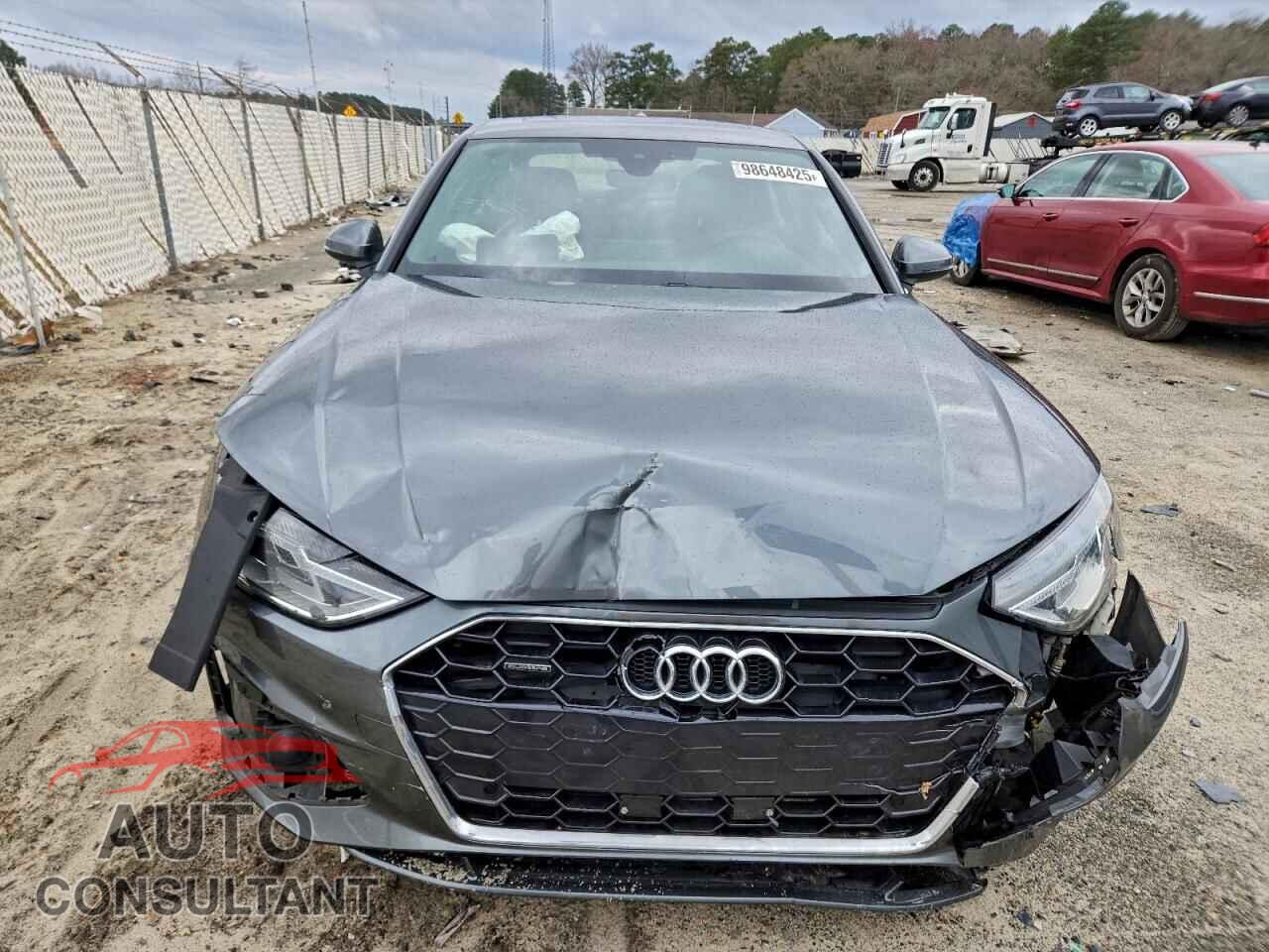 AUDI A4 2022 - WAUDAAF46NA017222