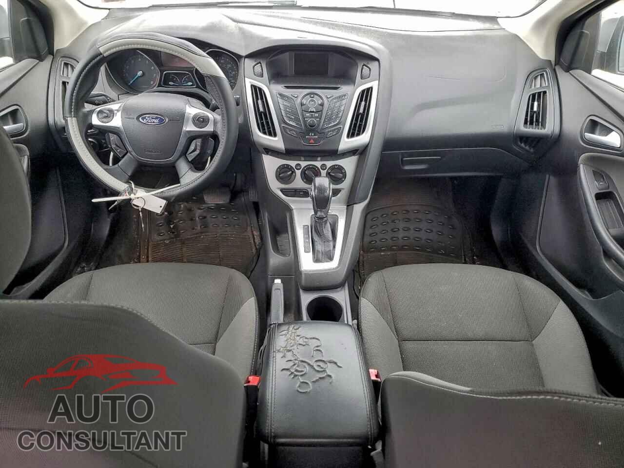 FORD FOCUS 2013 - 1FADP3F29DL201686