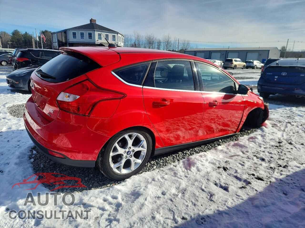 FORD FOCUS 2012 - 1FAHP3M25CL134068