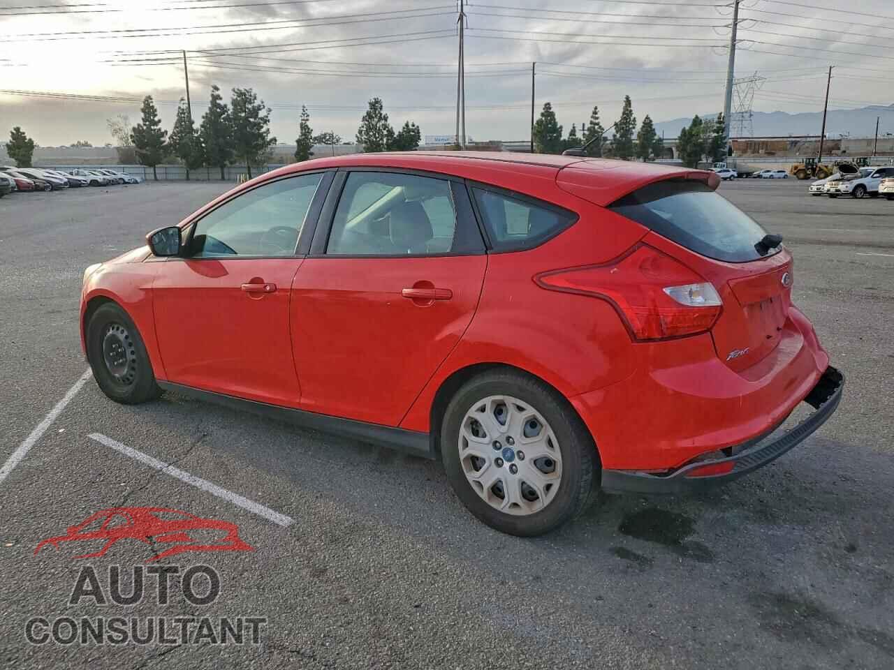 FORD FOCUS 2012 - 1FAHP3K2XCL268013