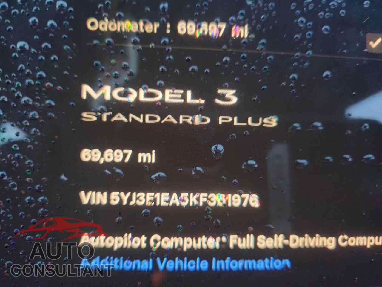 TESLA MODEL 3 2019 - 5YJ3E1EA5KF361976