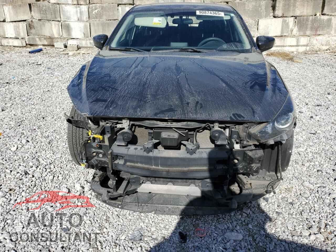 MAZDA 3 2017 - 3MZBN1K79HM103840
