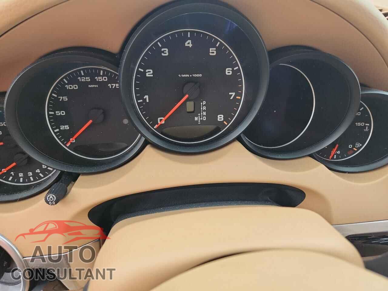 PORSCHE CAYENNE 2016 - WP1AA2A26GKA12499