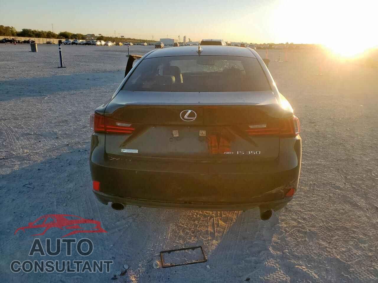 LEXUS IS 2015 - JTHCE1D28F5006350