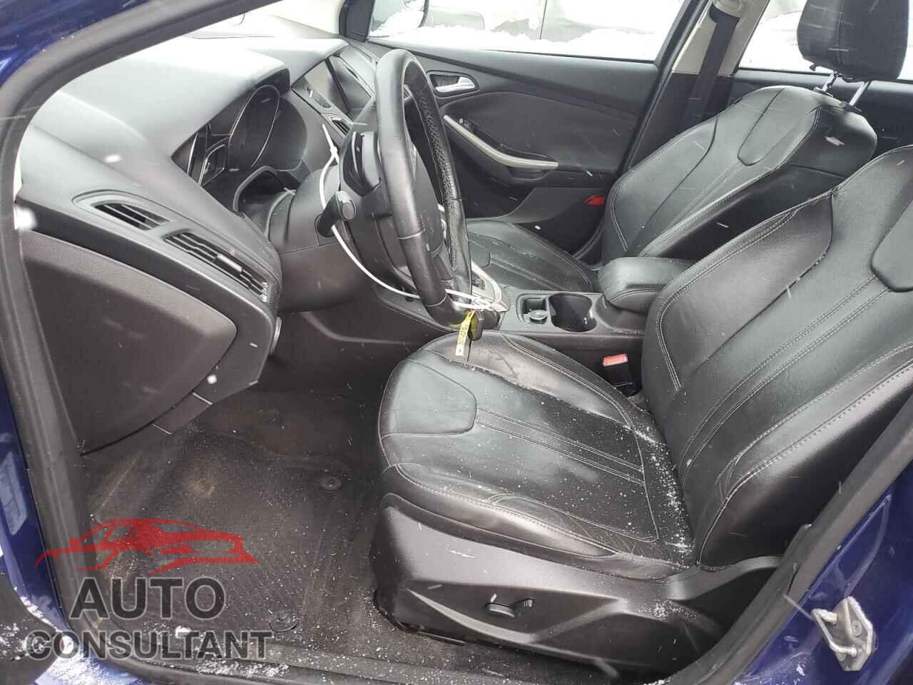 FORD FOCUS 2012 - 1FAHP3M24CL426522