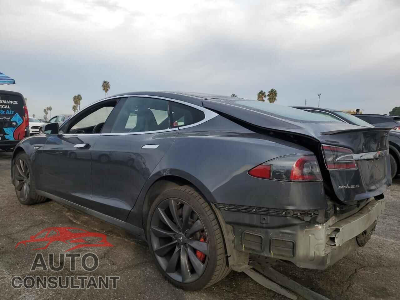 TESLA MODEL S 2014 - 5YJSA1H25EFP63447