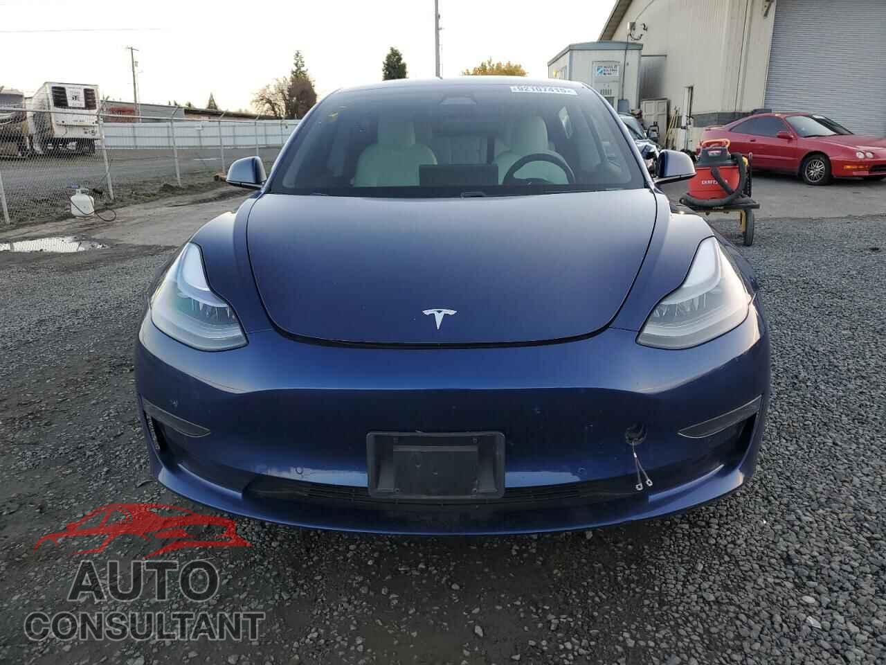 TESLA MODEL 3 2021 - 5YJ3E1EA6MF936489