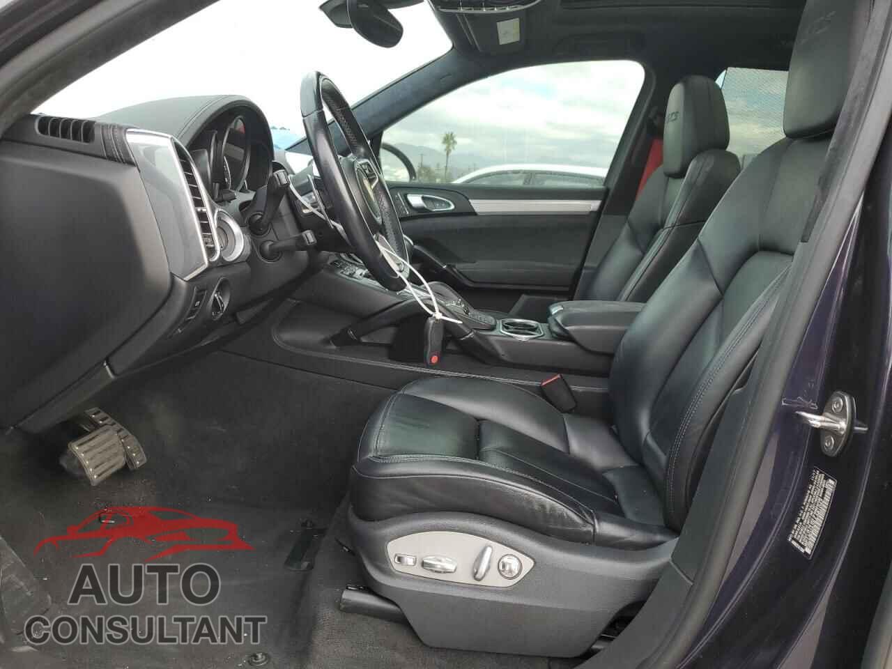PORSCHE CAYENNE 2018 - WP1AD2A28JLA81042