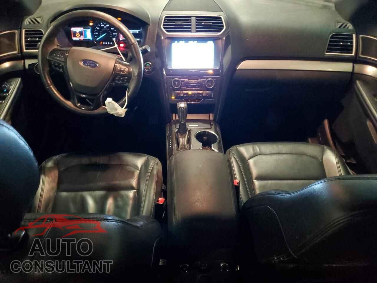 FORD EXPLORER 2017 - 1FM5K8D85HGB38923