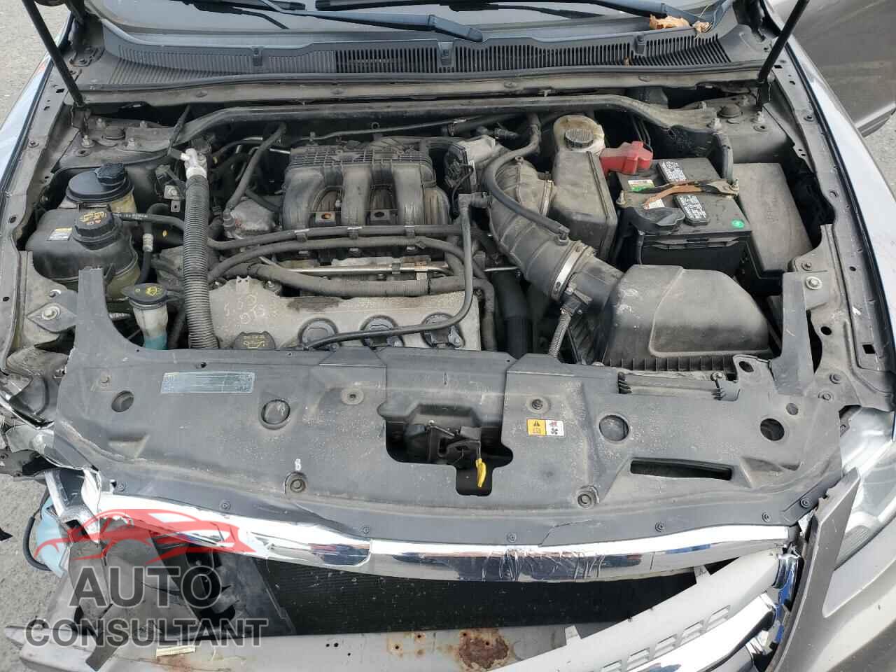 FORD TAURUS 2011 - 1FAHP2DW0BG190231