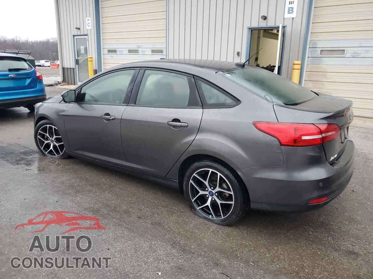 FORD FOCUS 2017 - 1FADP3H26HL248290