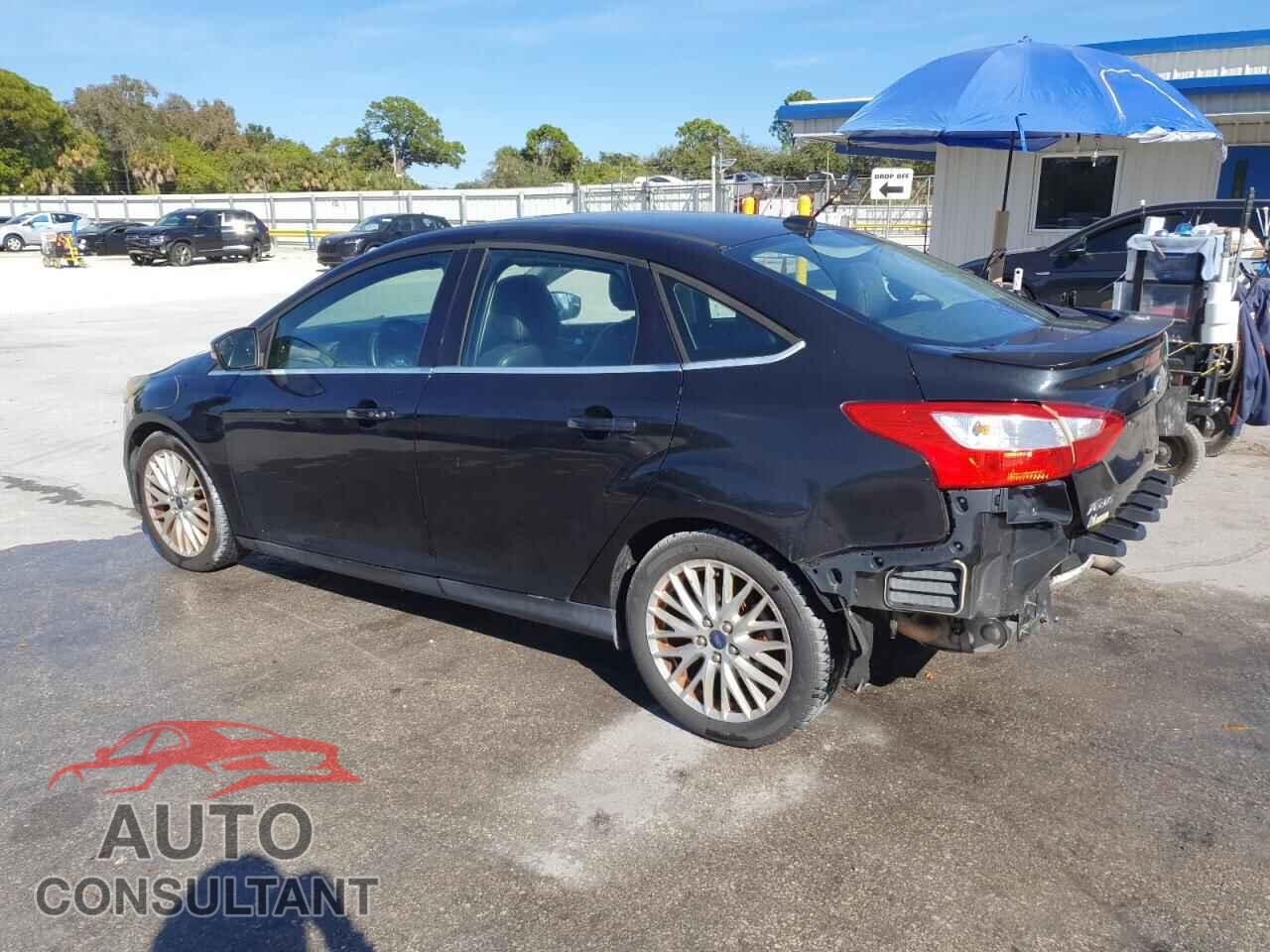 FORD FOCUS 2013 - 1FADP3J24DL338624