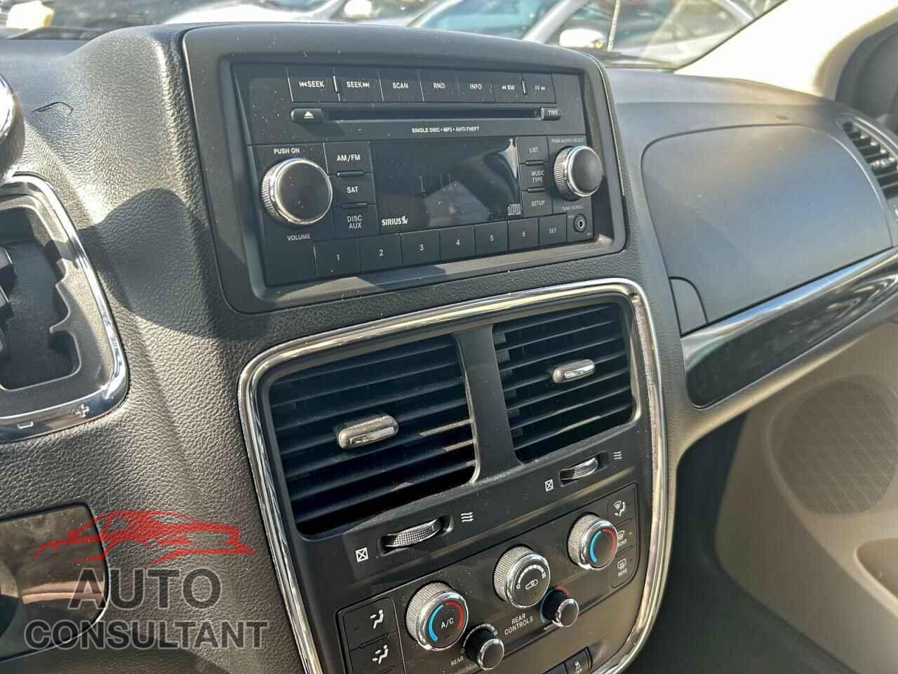 DODGE CARAVAN 2015 - 2C4RDGBG3FR542805