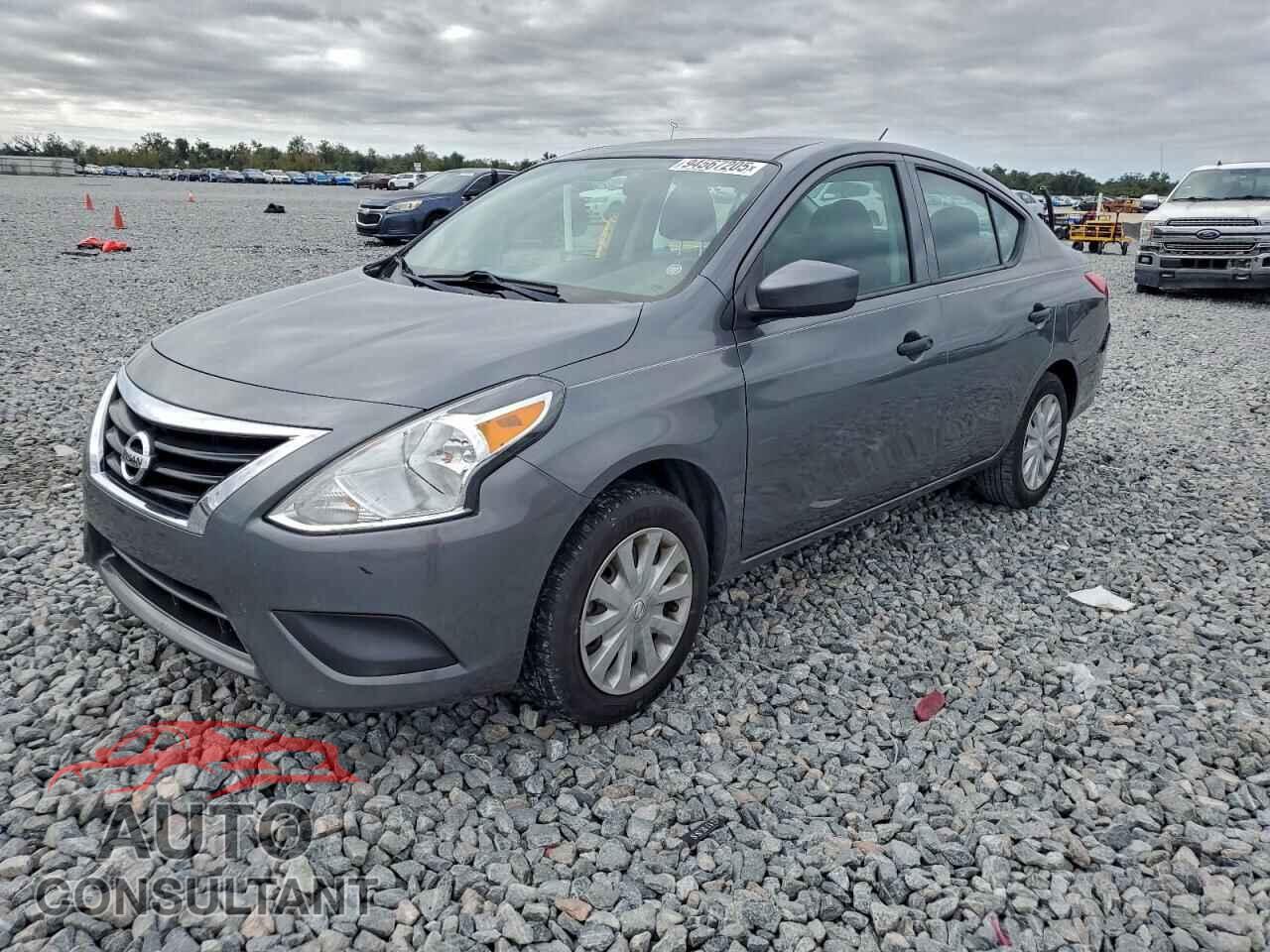 NISSAN VERSA 2019 - 3N1CN7AP3KL824103