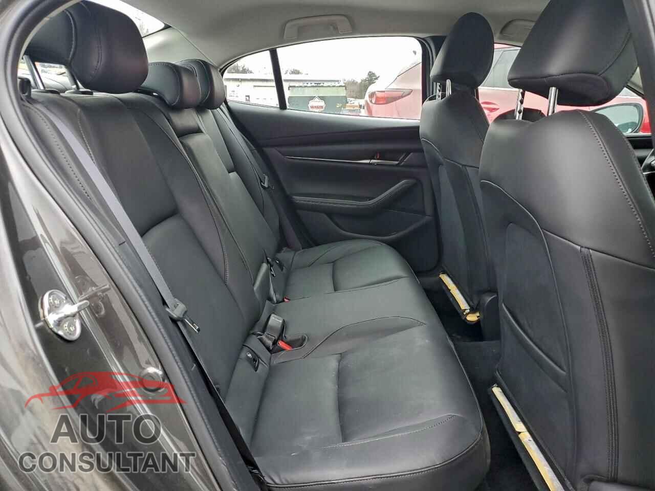 MAZDA 3 2023 - 3MZBPABM3PM358157