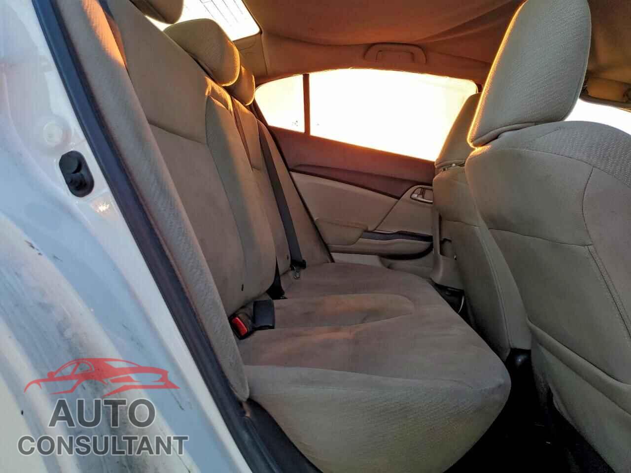 HONDA CIVIC 2013 - 19XFB2F56DE082011