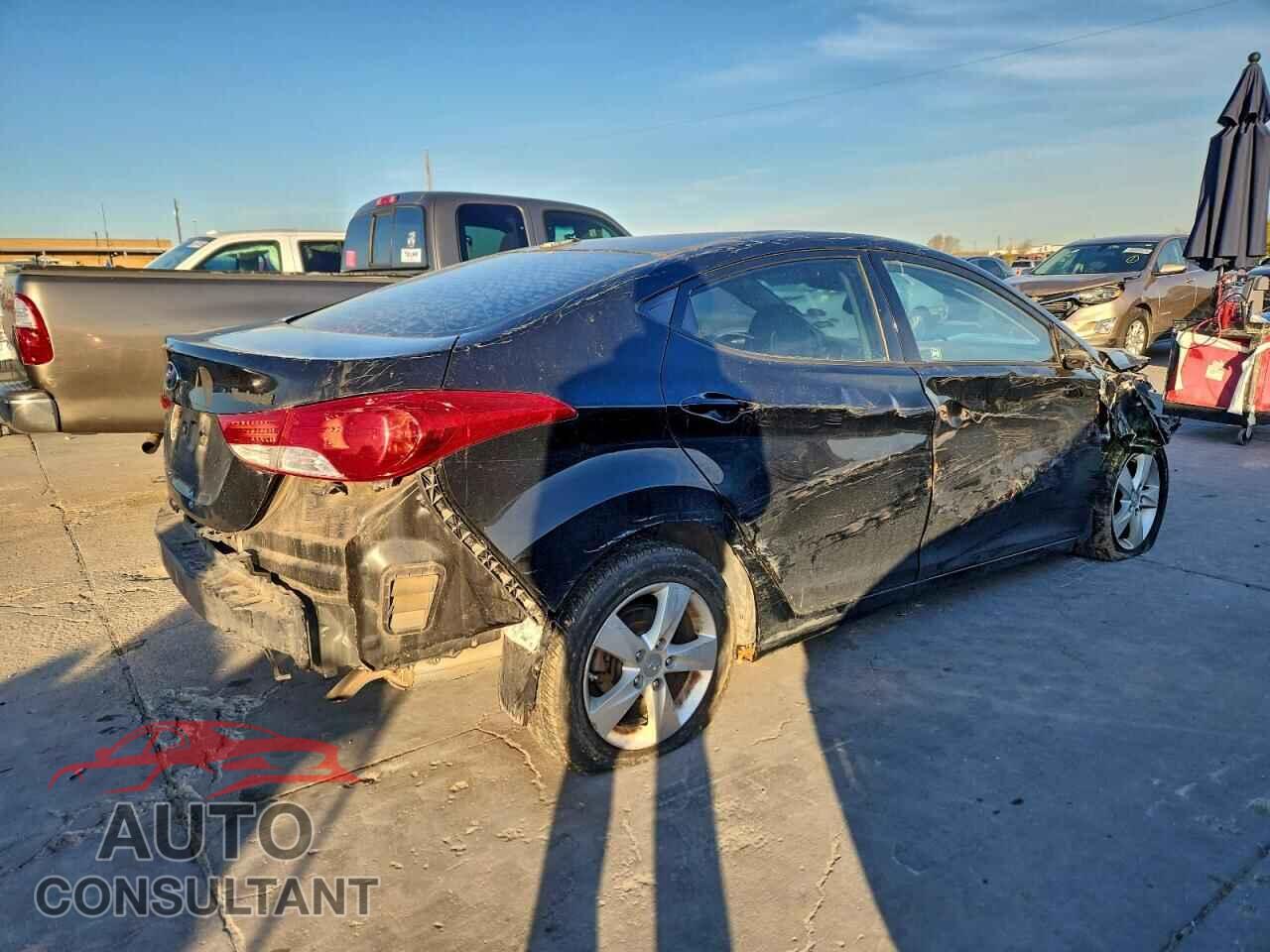 HYUNDAI ELANTRA 2013 - 5NPDH4AE2DH283473