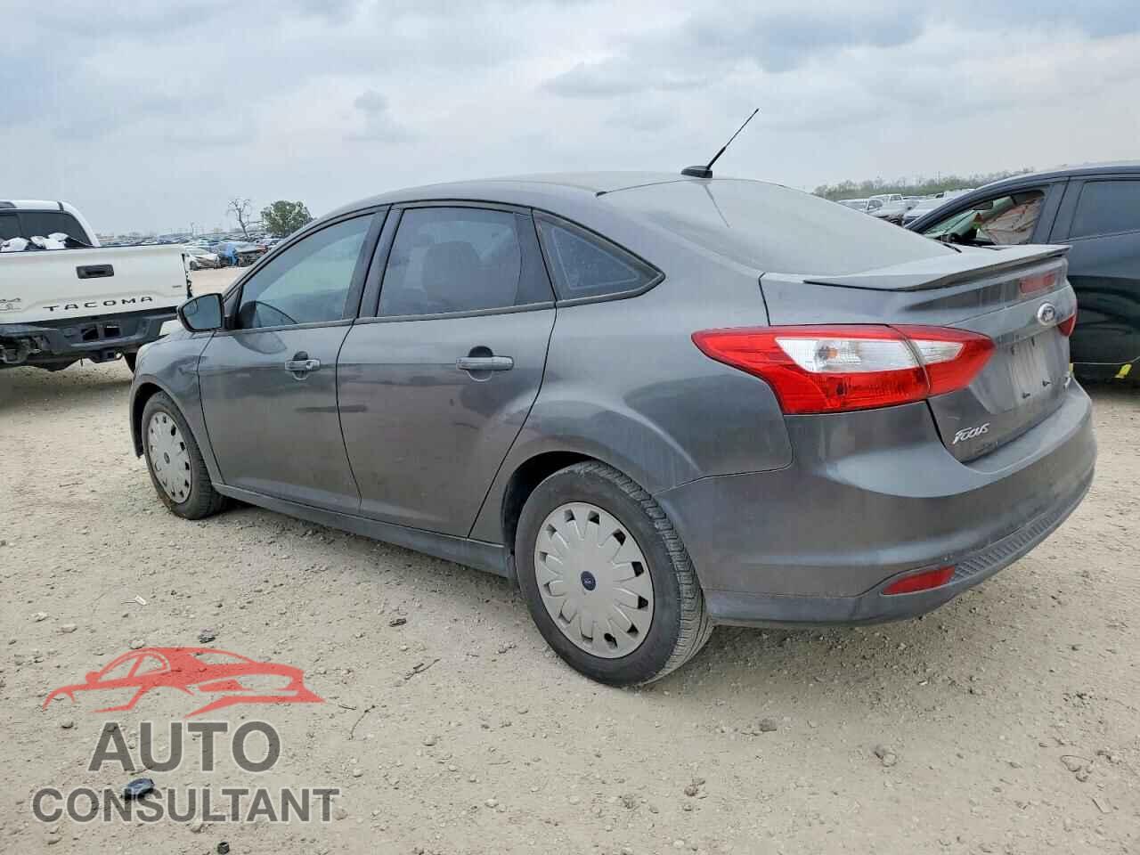 FORD FOCUS 2013 - 1FADP3F24DL209873