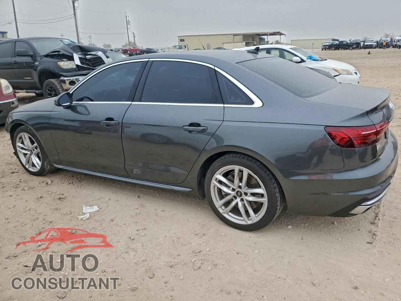 AUDI A4 2022 - WAUEAAF48NN010754