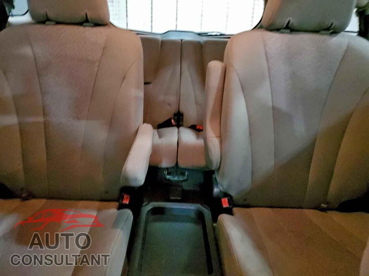 MAZDA 5 2012 - JM1CW2BL8C0106649