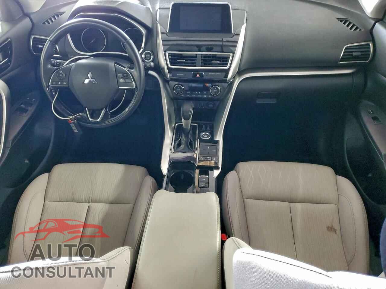 MITSUBISHI ECLIPSE 2019 - JA4AT5AA7KZ016690