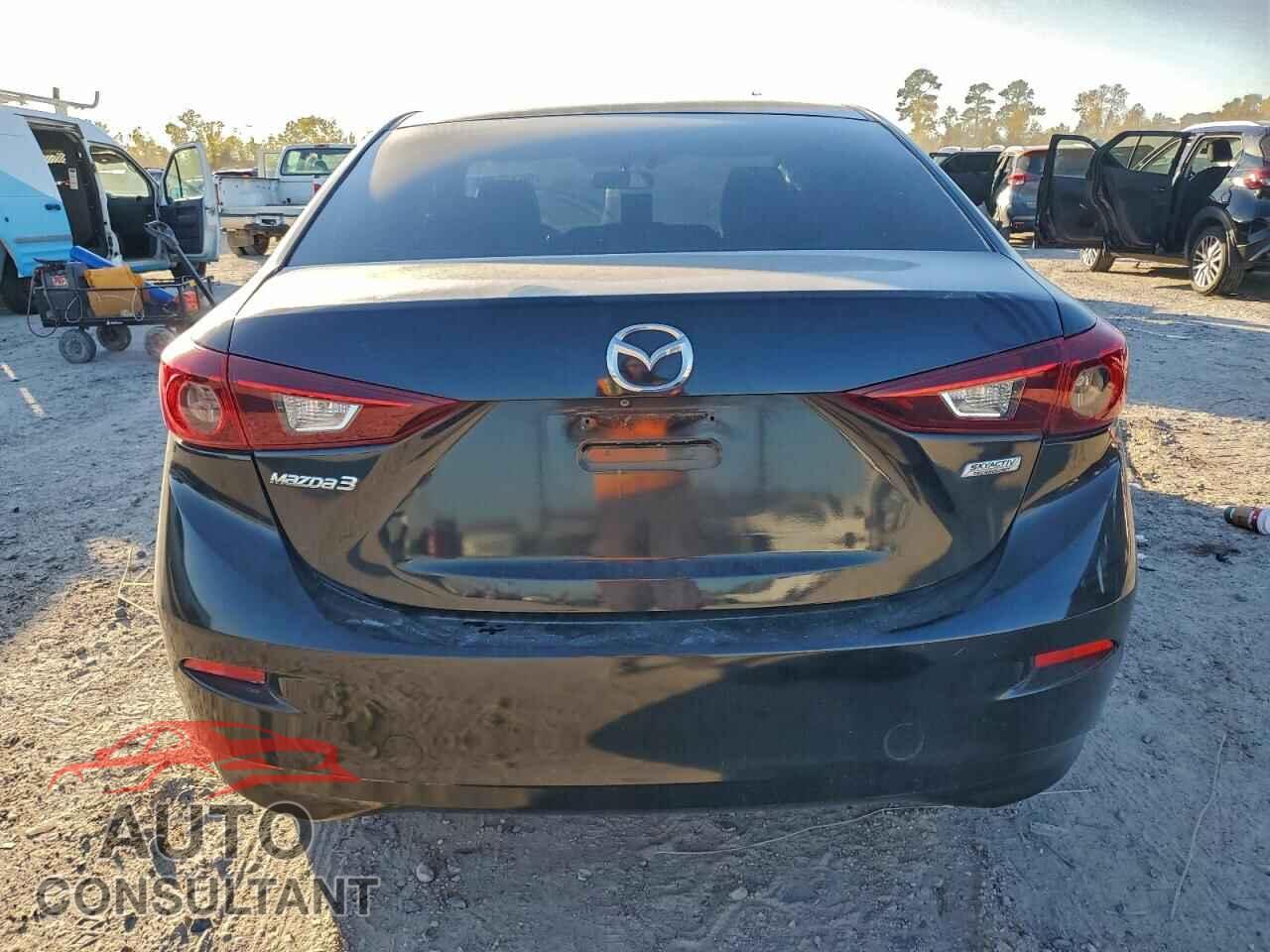 MAZDA 3 2017 - 3MZBN1U78HM155828