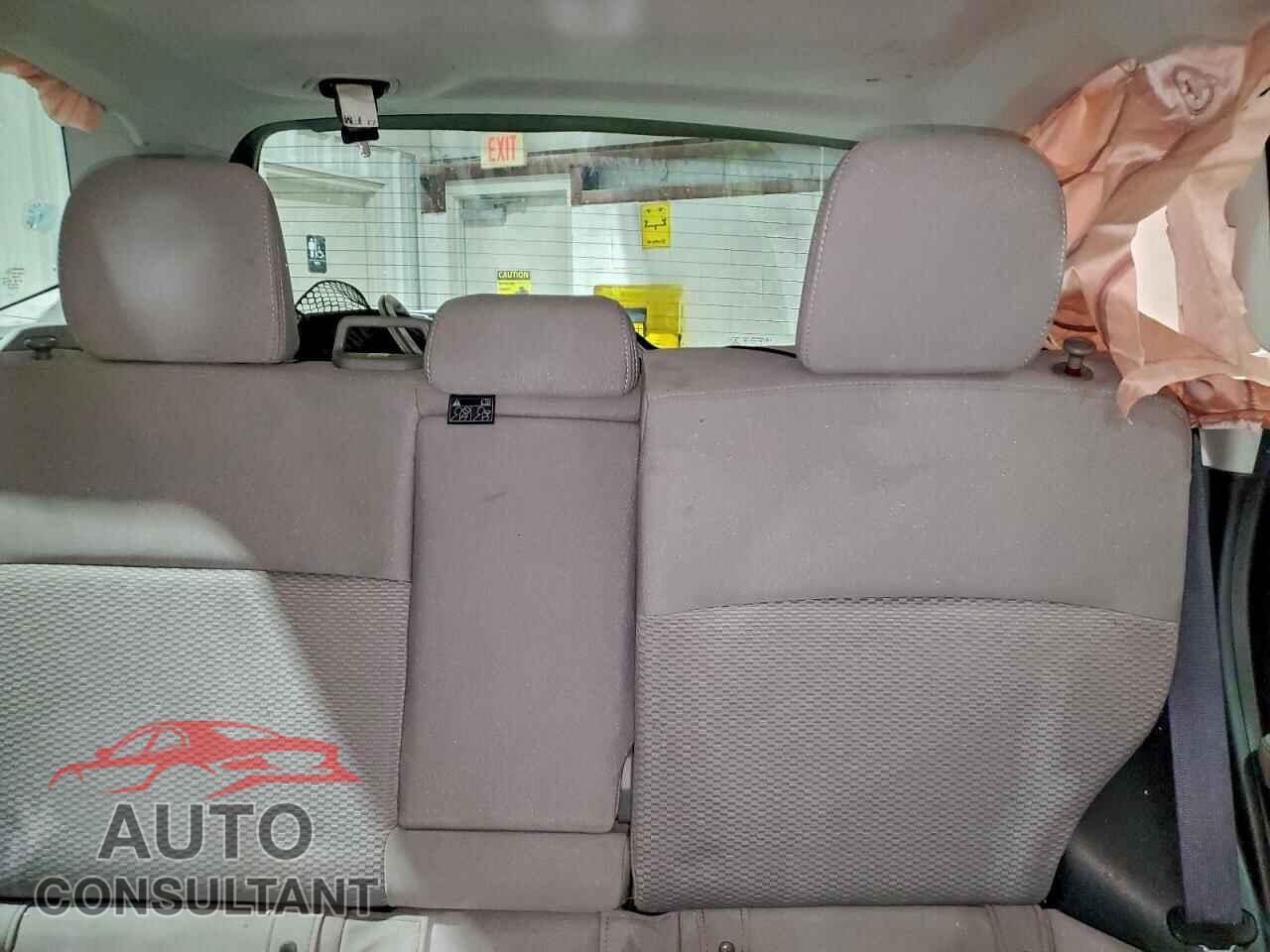 SUBARU FORESTER 2018 - JF2SJAEC6JH617728