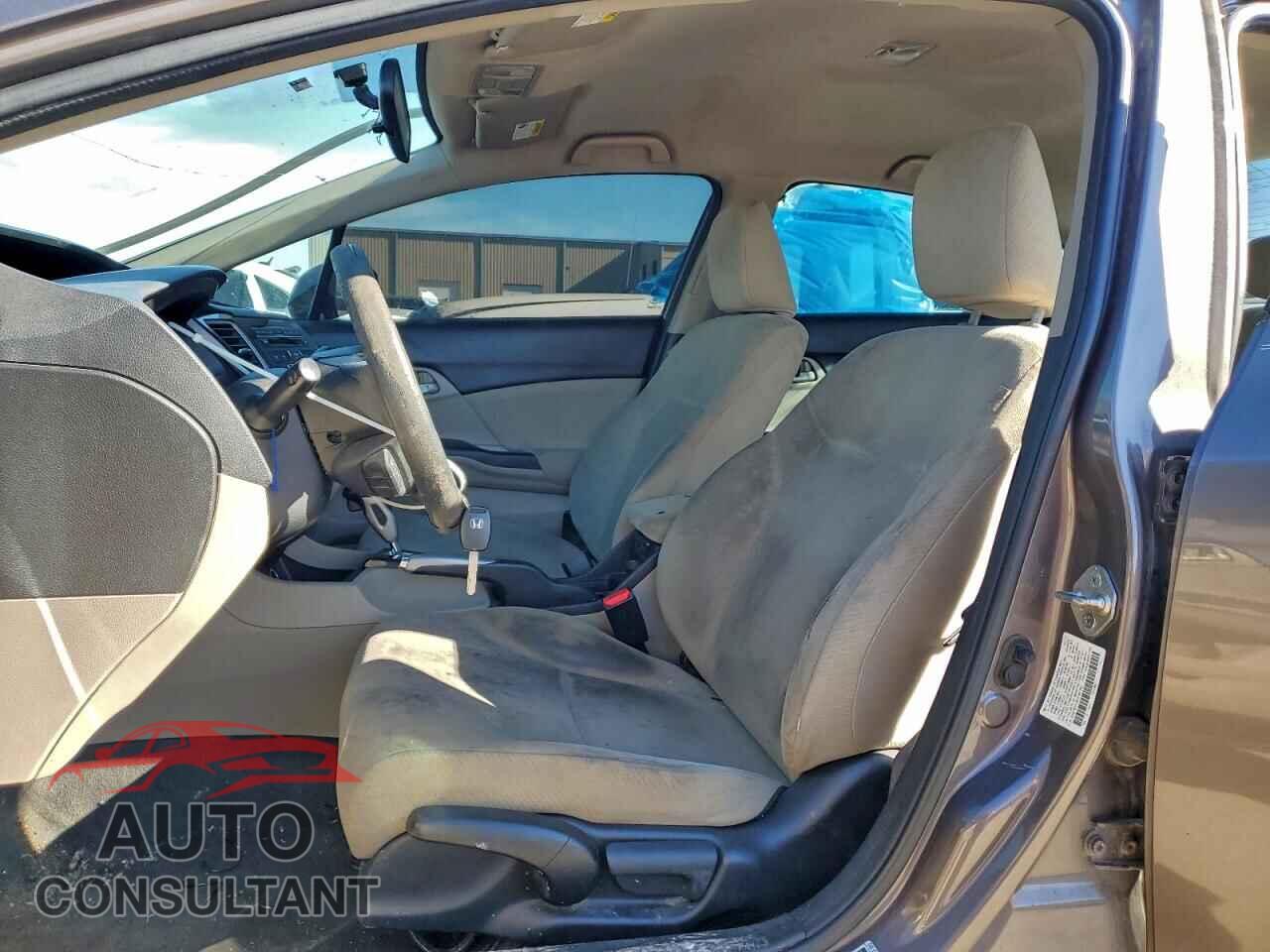 HONDA CIVIC 2013 - 2HGFB2F59DH567295