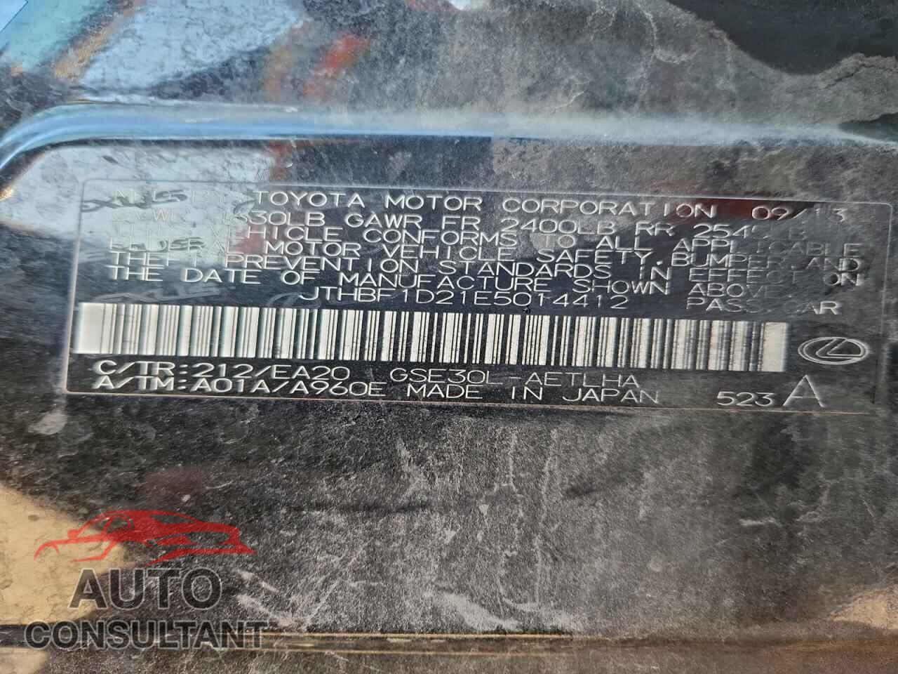 LEXUS IS 2014 - JTHBF1D21E5014412
