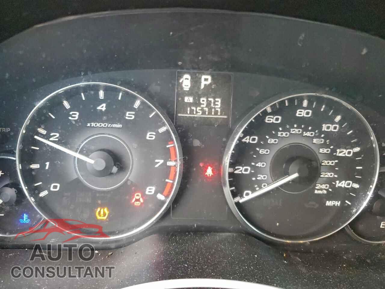 SUBARU OUTBACK 2011 - 4S4BRBKC8B3319175