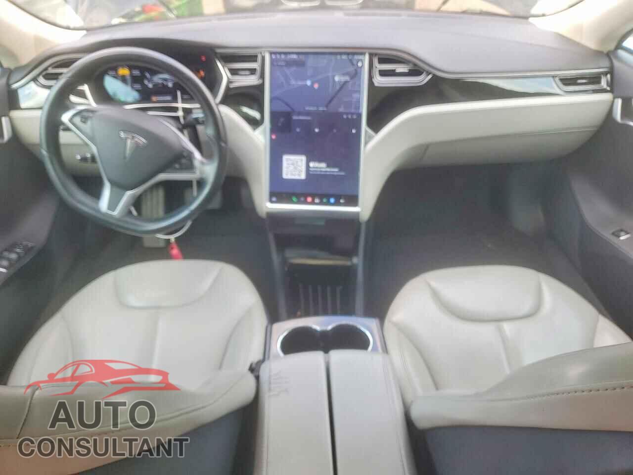 TESLA MODEL S 2015 - 5YJSA1H10FF080743