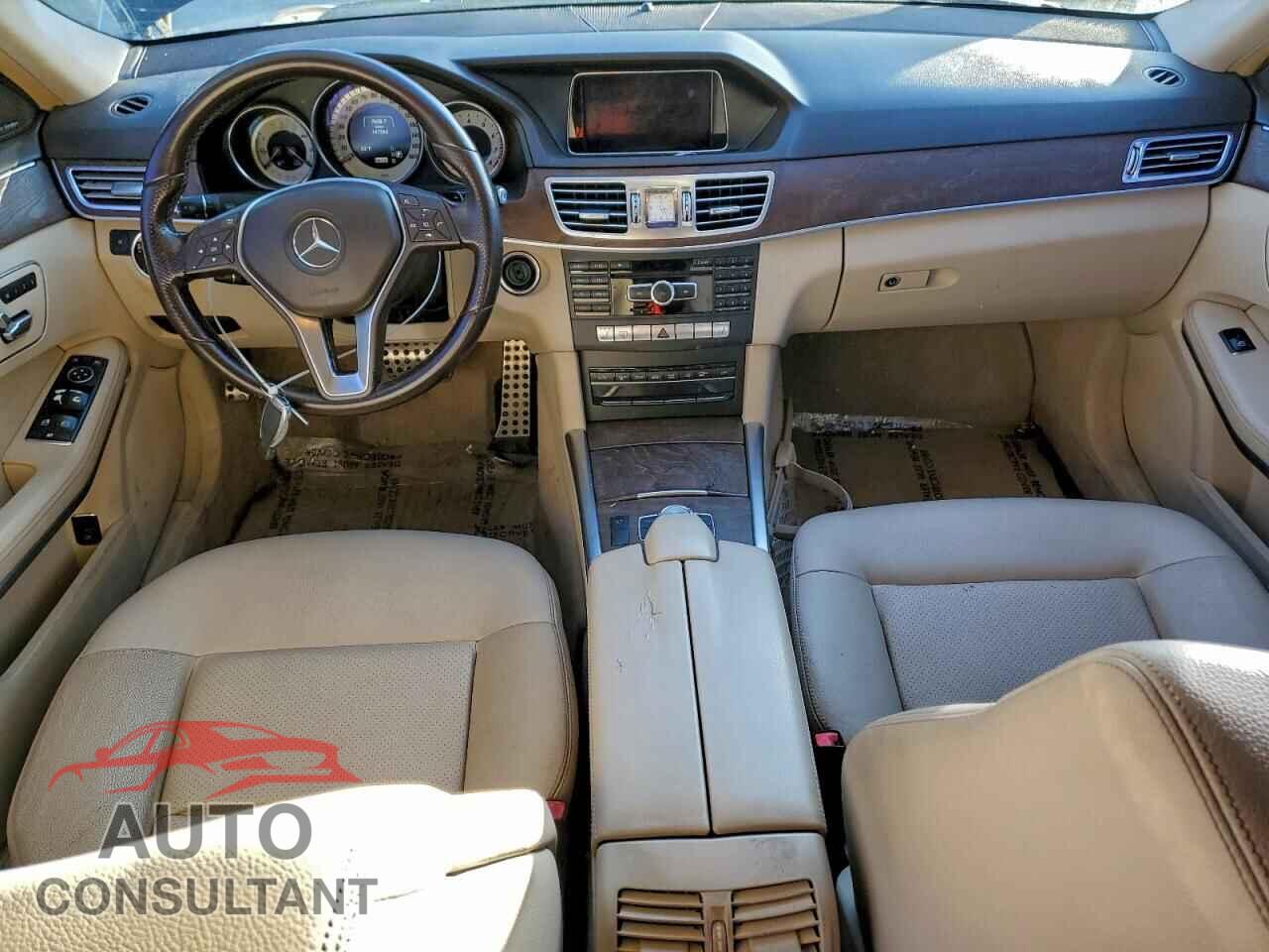 MERCEDES-BENZ E-CLASS 2014 - WDDHF9FB8EB032775