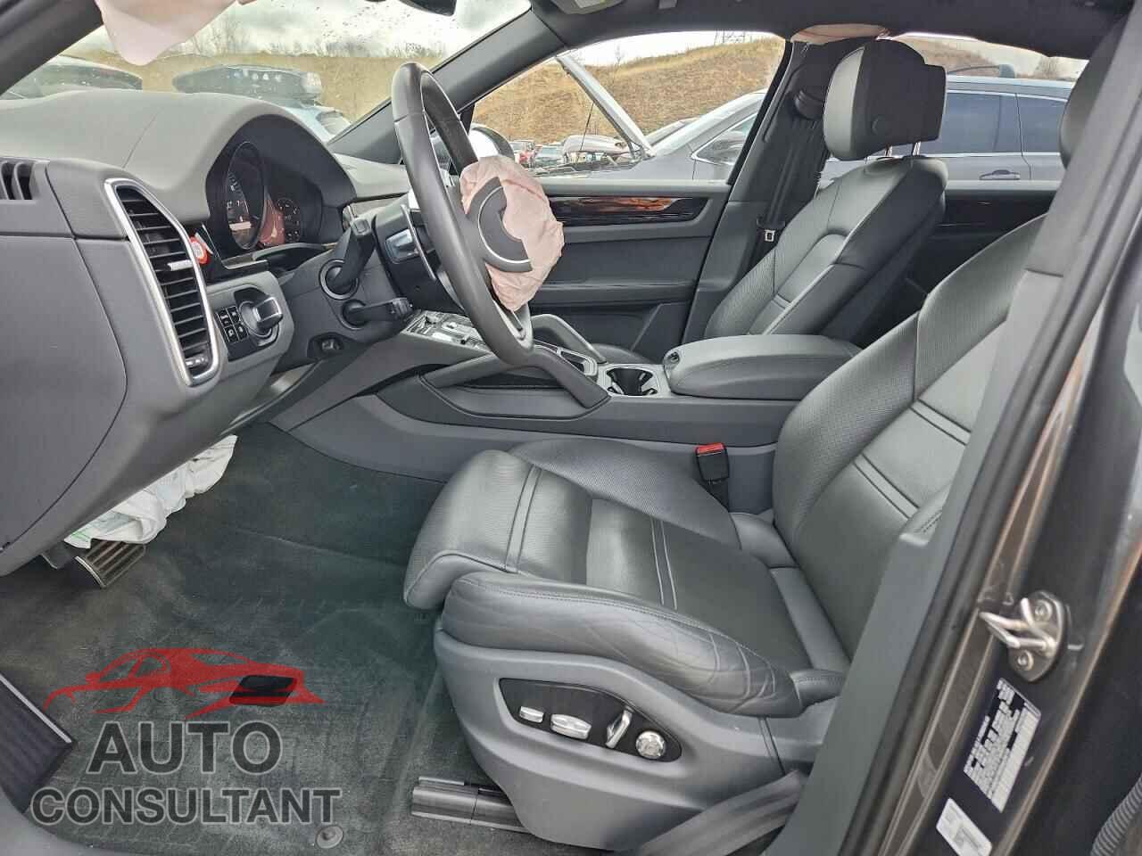 PORSCHE CAYENNE 2019 - WP1AB2AY8KDA63419