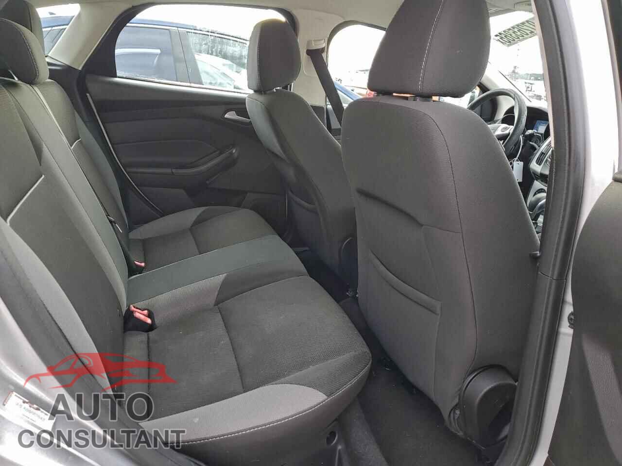 FORD FOCUS 2013 - 1FADP3K28DL325552