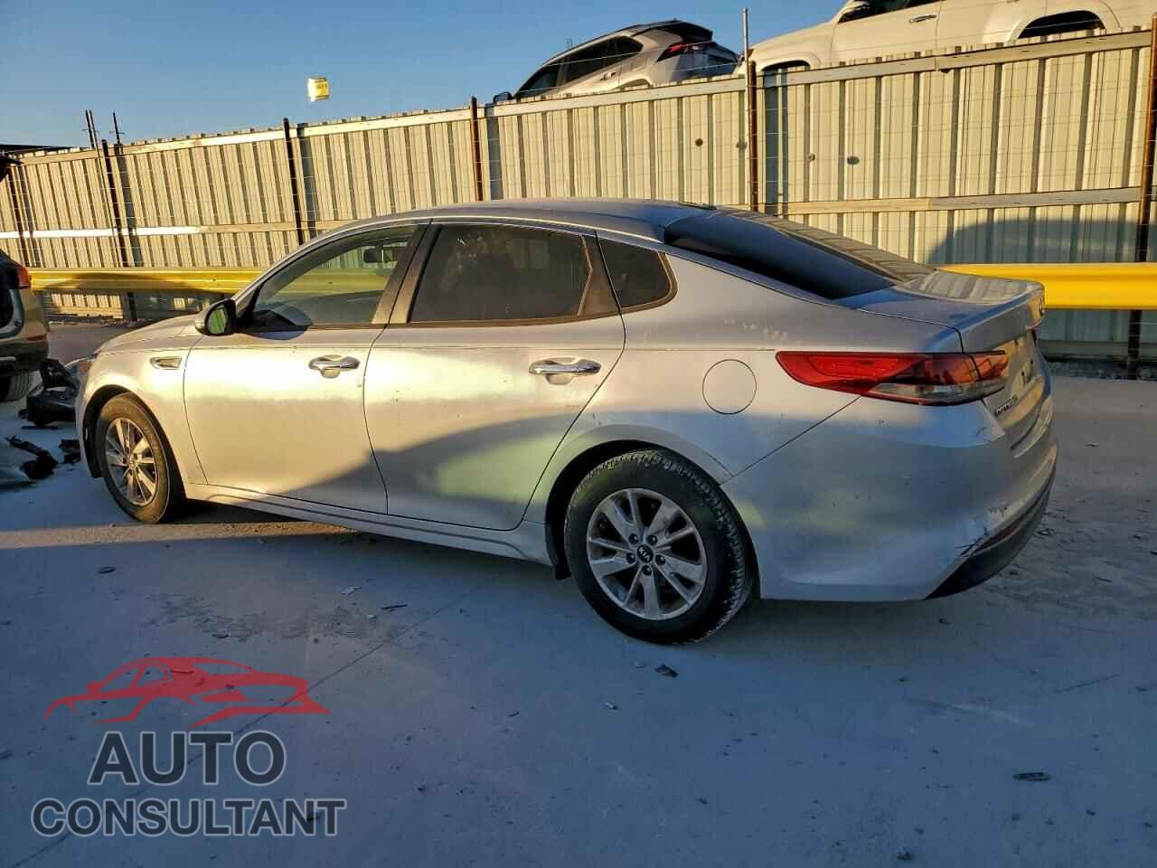 KIA OPTIMA 2016 - KNAGT4L35G5104237