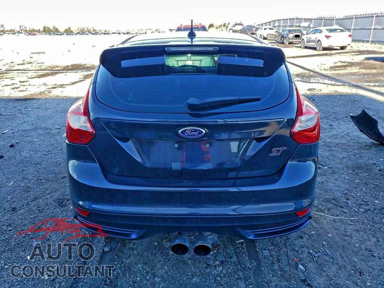 FORD FOCUS 2014 - 1FADP3L99EL379035